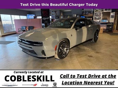 New 2026 Dodge Charger Scat Pack w/ Blacktop Package AWD/4WD image 9