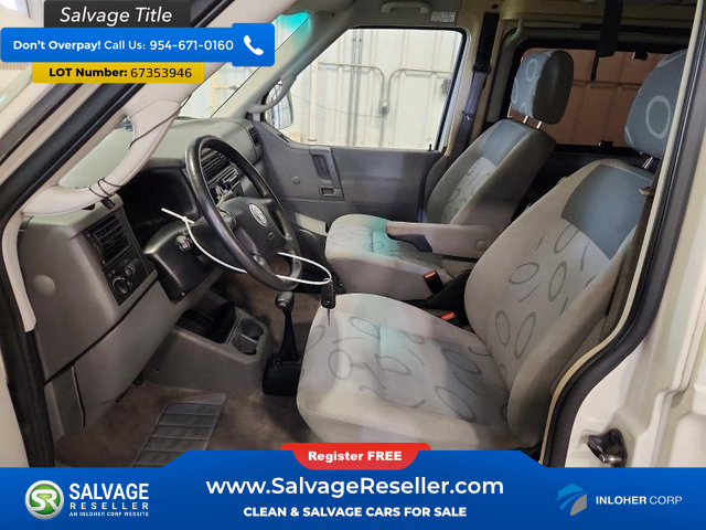 Used 2002 Volkswagen Eurovan Camper FWD image 9