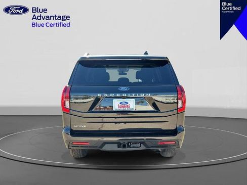 Certified 2025 Ford Expedition Active AWD/4WD image 6