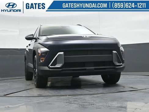 Certified 2026 Hyundai Kona SEL Sport AWD/4WD image 40