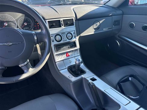Used 2005 Chrysler Crossfire Limited image 18
