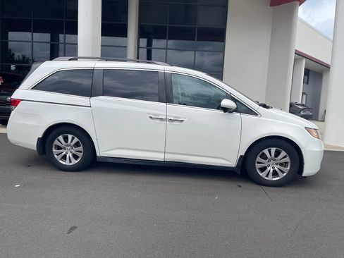 Used 2016 Honda Odyssey EX-L image 11