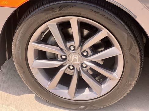 Used 2020 Honda Civic EX-L image 9