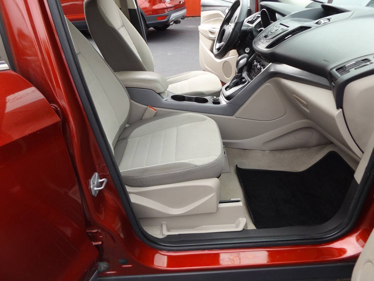Used 2014 Ford Escape SE FWD image 22