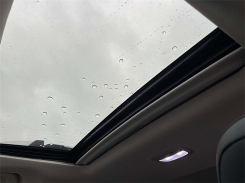 Used 2025 Subaru Outback Touring w/ Popular Package #2 image 25