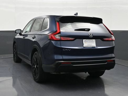 Used 2024 Honda CR-V EX-L image 3