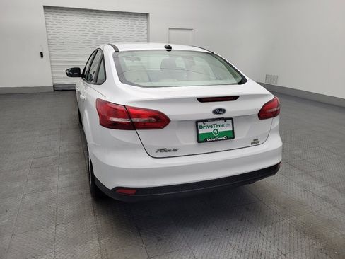 Used 2018 Ford Focus SE image 6