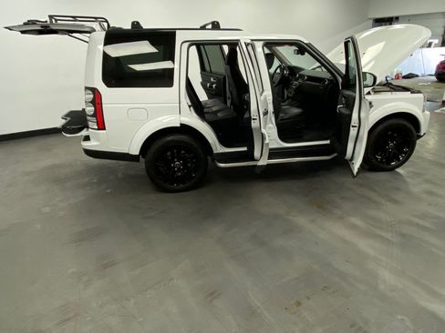 Used 2016 Land Rover LR4 HSE AWD/4WD image 52