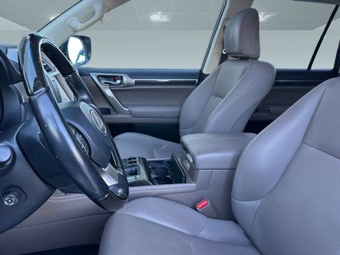 Certified 2021 Lexus GX 460 Premium w/ Premium Package image 5