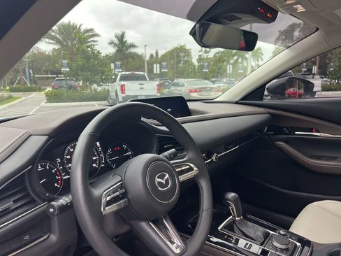 Used 2021 MAZDA CX-30 2.5 Turbo w/ Premium Package image 29