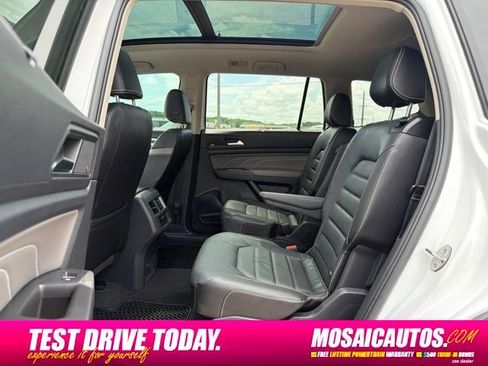 Used 2023 Volkswagen Atlas SEL Premium AWD/4WD image 21
