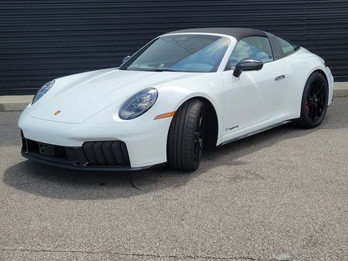 Used 2026 Porsche 911 Targa 4 GTS AWD/4WD image 1