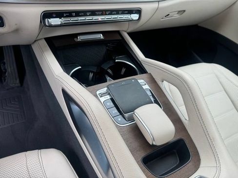 Used 2020 Mercedes-Benz GLE 350 4MATIC image 23