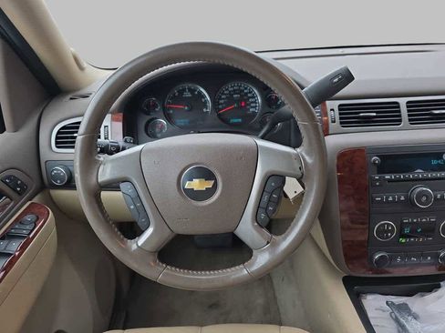 Used 2011 Chevrolet Tahoe LT w/ Luxury Package image 16