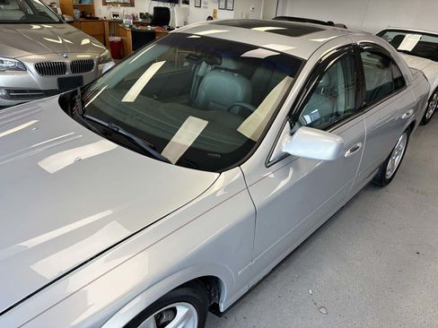 Used 2000 Lincoln LS RWD image 4