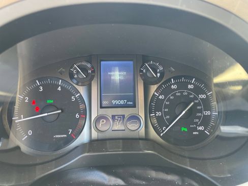 Used 2015 Lexus GX 460 w/ Premium Package AWD/4WD image 10