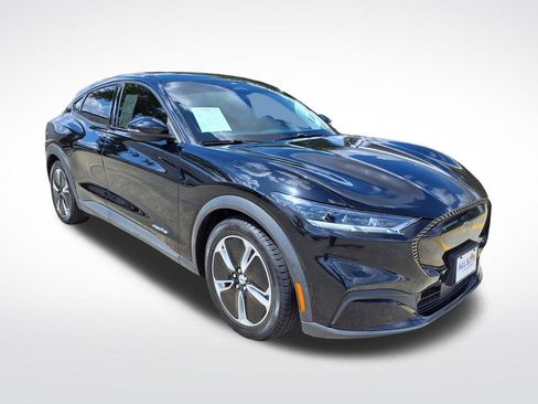 Used 2021 Ford Mustang Mach-E Select w/ Comfort/Appearance Package RWD image 3