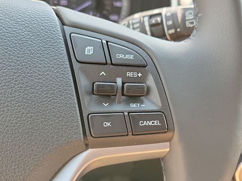 Used 2021 Hyundai Tucson Limited AWD/4WD image 21