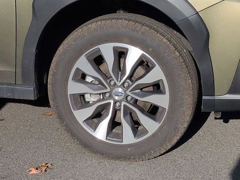 Used 2025 Subaru Outback Touring image 14