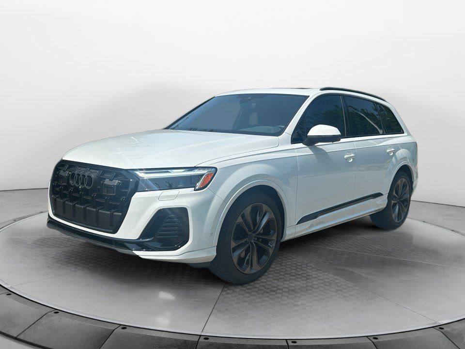 Certified 2026 Audi Q7 3.0T Premium Plus AWD/4WD image 3