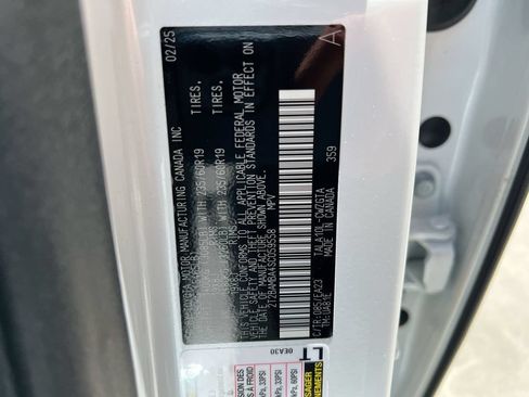 Certified 2025 Lexus RX 350 FWD w/ Technology Package image 22