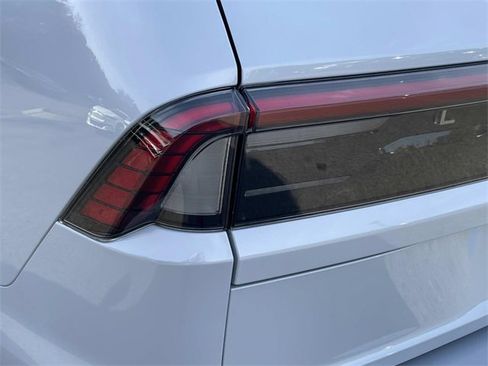 New 2025 Lincoln Navigator Reserve w/ Jet Appearance Package image 10