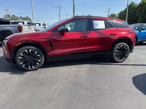 Used 2024 Chevrolet Blazer EV RS AWD/4WD image 2