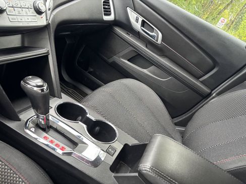 Used 2017 GMC Terrain SLE FWD image 26