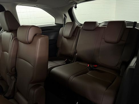 New 2026 Honda Odyssey Touring image 37