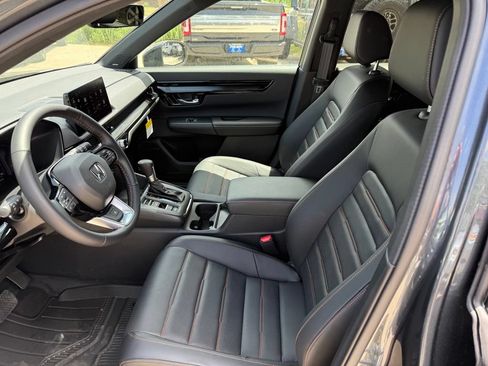 Certified 2026 Honda CR-V Sport Touring image 13