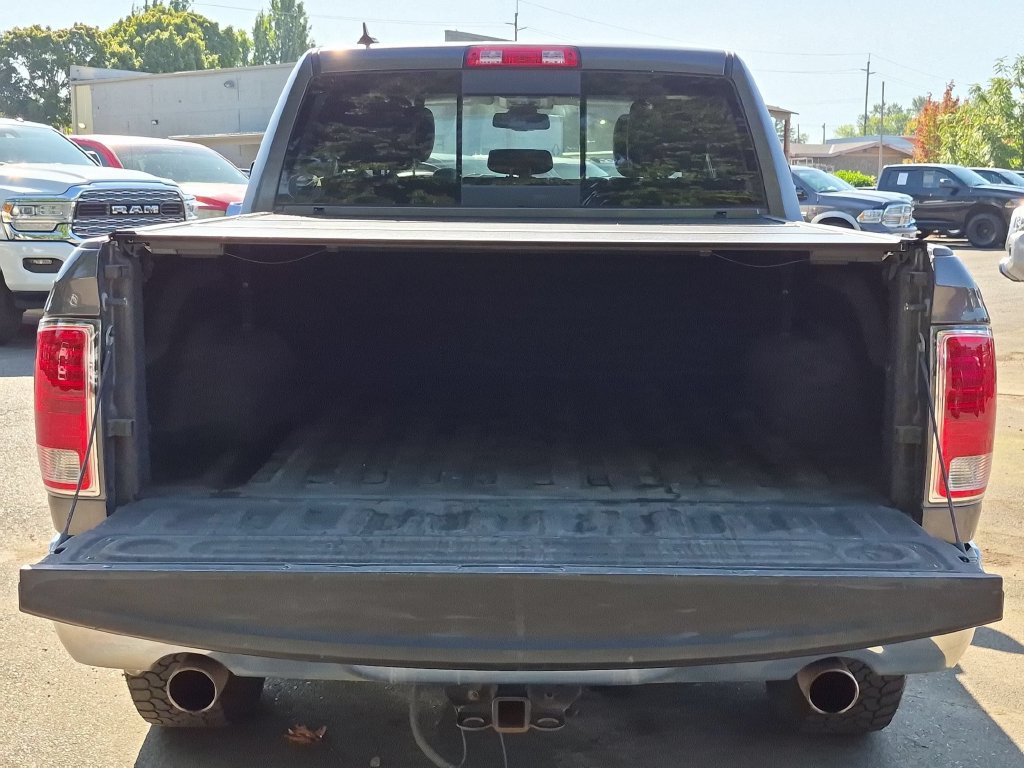 Used 2015 RAM 1500 Laramie w/ Convenience Group AWD/4WD image 10