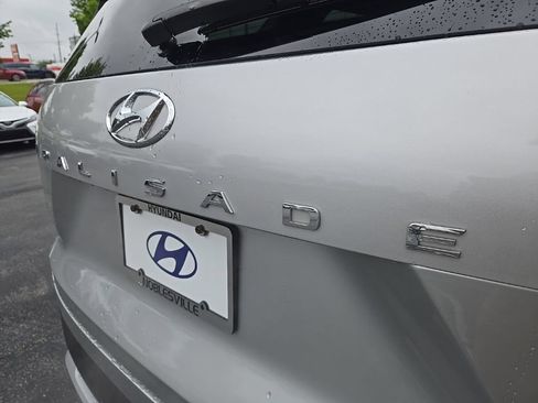 Certified 2022 Hyundai Palisade SEL w/ Premium Package FWD image 12