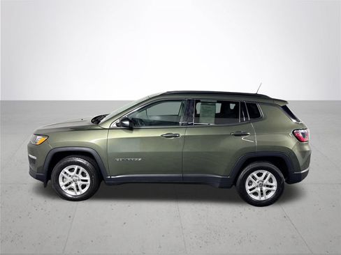 Used 2019 Jeep Compass Sport FWD image 9