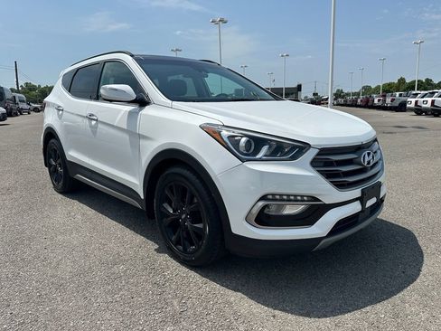 Used 2018 Hyundai Santa Fe Sport w/ 2.0T Ultimate Tech Package 05 AWD/4WD image 3