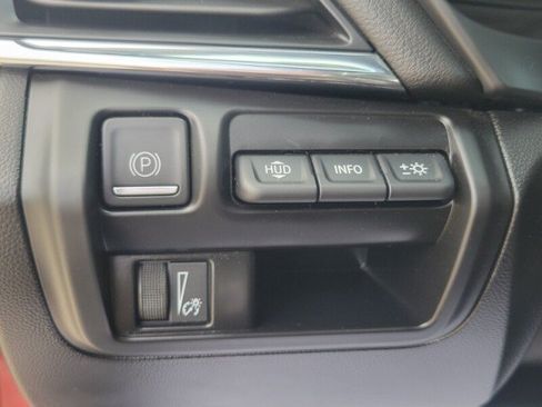 Used 2021 Cadillac CT4 V w/ Technology Package RWD image 21