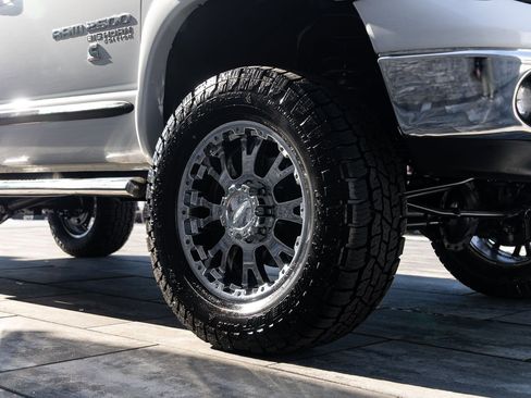 Used 2005 Dodge Ram 2500 Truck SLT w/ Quad Cab Big Horn Value Group image 16