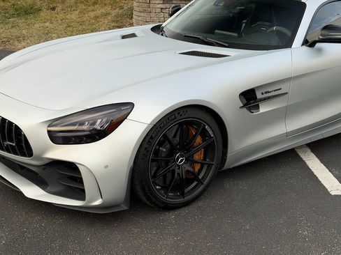 Used 2020 Mercedes-Benz AMG GT R image 5