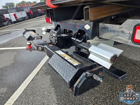 Used 2022 Ford F650 2WD Regular Cab Super Duty image 38