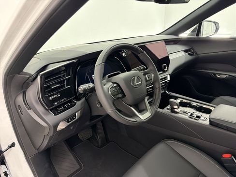 New 2026 Lexus RX 350 FWD image 4