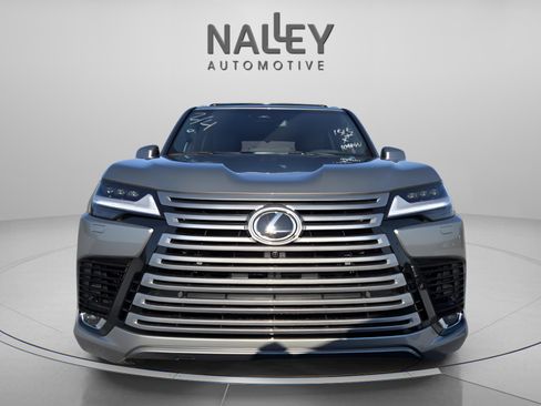 New 2026 Lexus LX 700h Luxury image 7