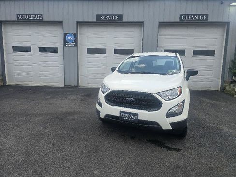 Used 2021 Ford EcoSport S AWD/4WD image 2