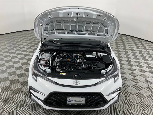 Used 2025 Toyota Corolla SE FWD image 12