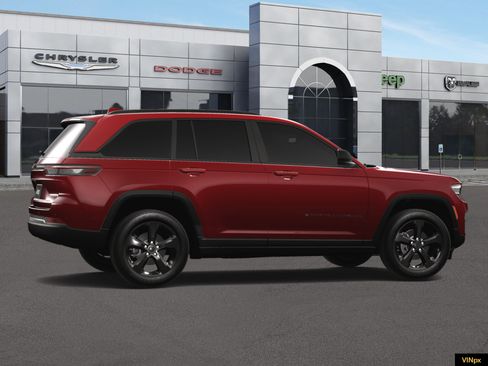 New 2025 Jeep Grand Cherokee Altitude image 15