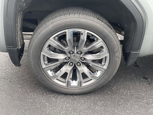 Used 2025 GMC Sierra 1500 Denali image 3