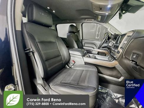 Used 2019 GMC Sierra 2500 Denali w/ Duramax Plus Package AWD/4WD image 31