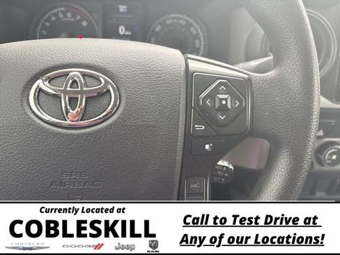 Used 2022 Toyota Tacoma 4x4 Access Cab image 14
