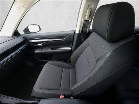 Used 2023 Honda CR-V LX image 18