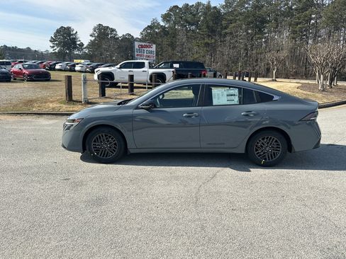 New 2026 Nissan Sentra SV w/ SV Convenience Package image 8