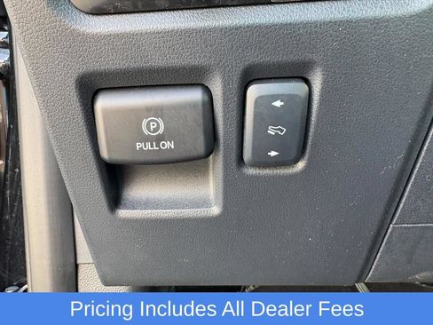 Used 2023 Ford F150 Lariat AWD/4WD image 16