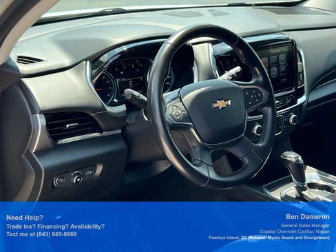 Used 2018 Chevrolet Traverse LT AWD/4WD image 5